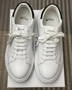 スーパーセール 極美品 FILLIN LUCENT WHITE スニーカー 28