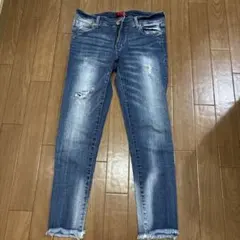 レディースジーンズ　ウエスト61センチ