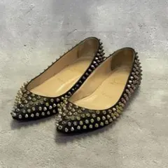 クリスチャンルブタン (35) パンプス　ポインテッドトゥ　スパイク　スタッズ