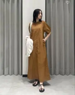 【美品】CITENフォルムスリーブワンピースのサムネイル