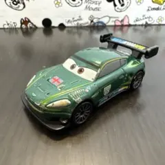 トミカ　カーズ　ナイジェルギアスリー