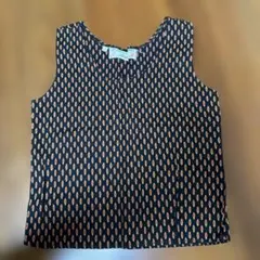 タンクトップ　女の子　夏