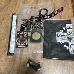 B'z FYOP+ 2026 プレミアム席 ライブグッズ・銀テープ付き - メルカリ