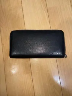 DIESEL ブラック レザー 長財布