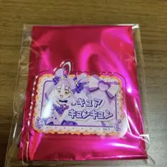 【キミとアイドルプリキュア】スイパラ キュアキュンキュン アクリルネームバッジ