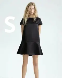 新品未使用タグ付 H&M サテンワンピース