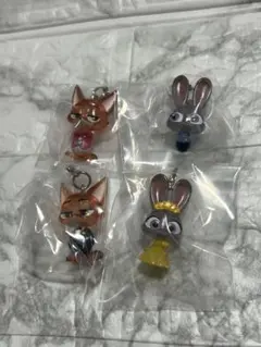 匿名配送 ズートピア2 めじるしアクセサリー ガチャ ４点 セミコンプリート