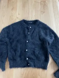 GU シャイニークルーネックカーディガン　ブラック