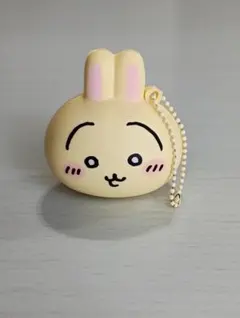 ちいかわ　うさぎ　キーホルダー チェーン付き