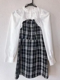 チェック柄フリル付きワンピース