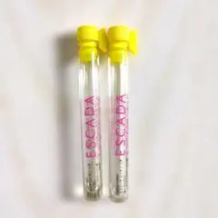 エスカーダ ロッキンリオ オードトワレ 香水　サンプル試供品　2個セット　未使用のサムネイル