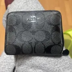 ゆ*ェ様 COACH 二つ折りラウンドファスナーコンパクト財布