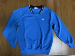 YONEX バドミントン、テニスウェア Mサイズ 青　Vネックトレーナー