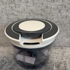フードチョッパー 手動式 調理器具のサムネイル