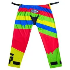 Item thumbnail for item 12443278-1eb0-4053-88f0-c5e6fc73ad44