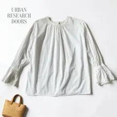 URBAN RESEARCH DOORS ブラウス 白 1 カットワークレースのサムネイル