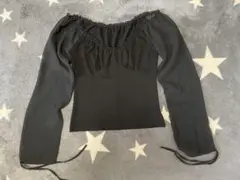 長袖トップス　袖シフォン　黒