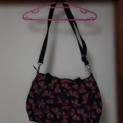 Kipling ショルダーバッグ バタフライ柄のサムネイル