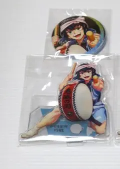 鬼滅の刃 阿波踊り 2025 アクリルスタンド 　缶バッジ　伊之助　①