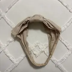 ベージュ リボンデザイン ヘアバンド