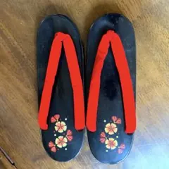 早い者勝ち❤️23.5cm 花柄デザインの下駄