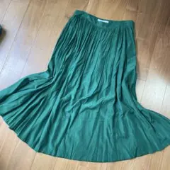 アバハウス　フレアスカート グリーン　ミディスカート　美品のサムネイル
