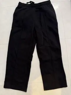 ☆GU 黒 Lサイズ イージーワイドパンツ☆
