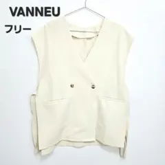 Item thumbnail for item 597ce960-2552-4f86-aca6-e928cacd4b83