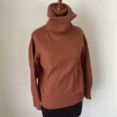 MHL マーガレットハウエル ハイネックセーター　レンガ色のサムネイル