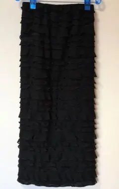 LOWRYSFARMフリルデザイン ブラックタイトスカート F