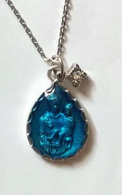 メダイ ネックレス