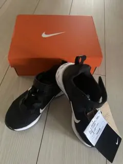 【新品未使用】NIKE レボリューション6 ブラック 16.5cm