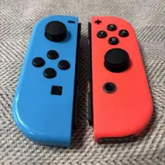 【美品純正完動品】Nintendo Switch ジョイコン 青と赤①