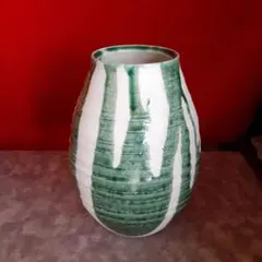 綠釉花瓶　遠藤十郎　十窯