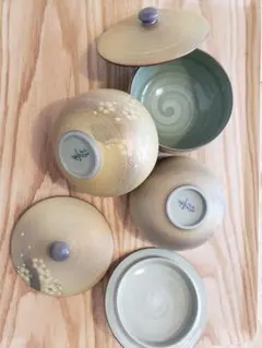 最終価格※未使用※高級　陶器の蓋付き湯飲み　3客セット