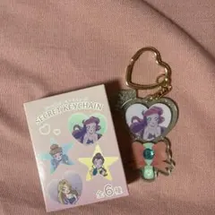 シークレットキーチェーン ディズニーストア アリエル
