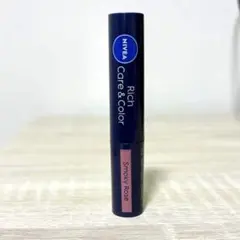 ニベア　ほぼ新品　リッチケアカラーリップクリームs スモーキーローズ　リップのサムネイル
