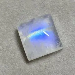 LP825ムーンストーン7.10ct カボション