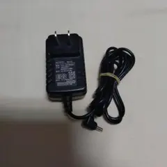 山真製鋸 純正 神風 充電用ACアダプター(4400/5200兼用) - メルカリ