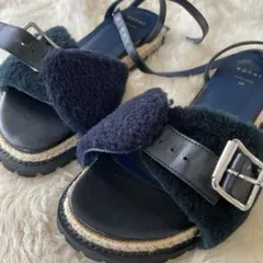 sacai ムートンストラップサンダル　サカイ未使用　38のサムネイル