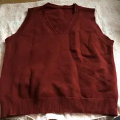 ウール100% 赤 Vネック ノースリーブニットベスト