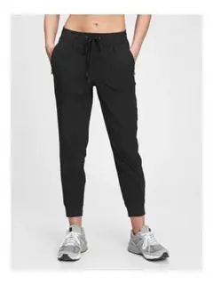 GapFit Hike Jogger Sサイズ 新品タグ付き ジョガーパンツ 黒のサムネイル