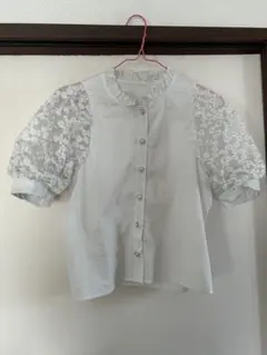 ホワイト フリル襟 パフスリーブ シャツ