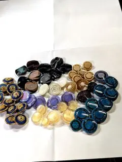 ボタンまとめ売り　 多彩な色とデザイン　アクセサリーパーツ　カボション　55個