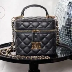 Darich キルティングスクエアミニバッグ ブラック