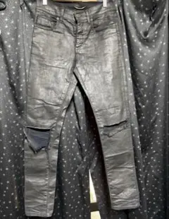 SAINT LAURENT PARIS スキニーデニム ダメージ加工のサムネイル