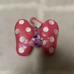 ミニーのファンダーランド　リボン型キーチェーン