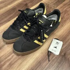 Item thumbnail for item 642b8b28-d4df-493a-9f04-2a423f6672a6