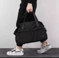 【NIKE／ナイキ】旅行用ボストンバッグのサムネイル