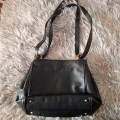 ブラックレザーショルダーバッグ